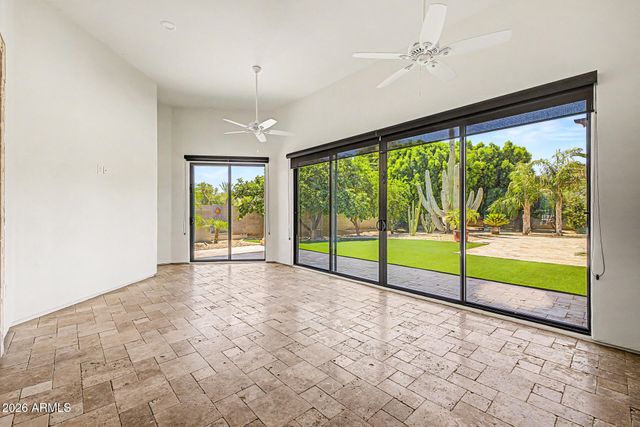 2347 E SANOQUE Court, Gilbert, AZ 85298