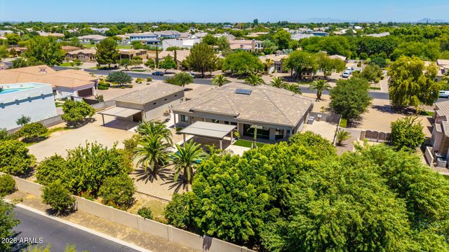 2347 E SANOQUE Court, Gilbert, AZ 85298
