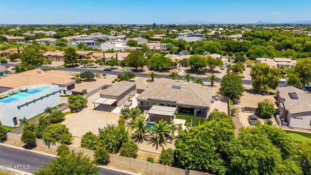 2347 E SANOQUE Court, Gilbert, AZ 85298