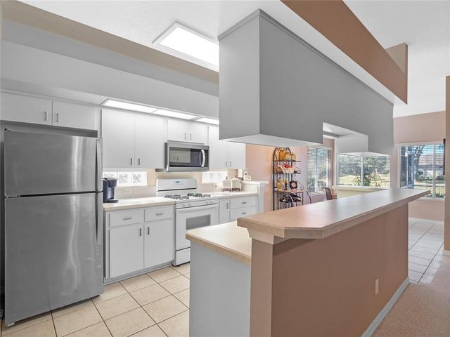 21509 CASTLE VIEW COURT, Leesburg, FL 34748