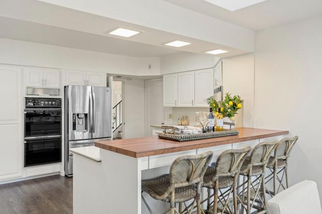 341 Sylvan Avenue, San Mateo, CA 94403