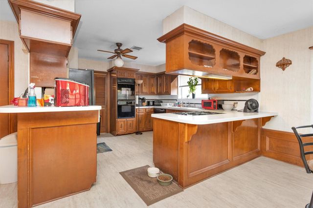 3000 Titleist Drive, Spring, TX 77373