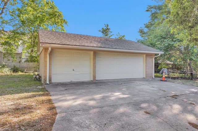 3000 Titleist Drive, Spring, TX 77373