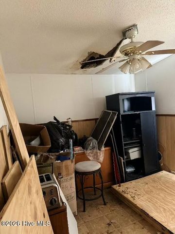 1132 E Park Road, Williamston, NC 27892