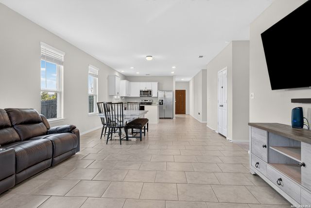 7503 GRANGER CV, San Antonio, TX 78252