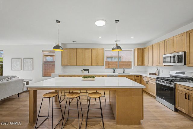 11806 N 142ND Drive, Surprise, AZ 85379