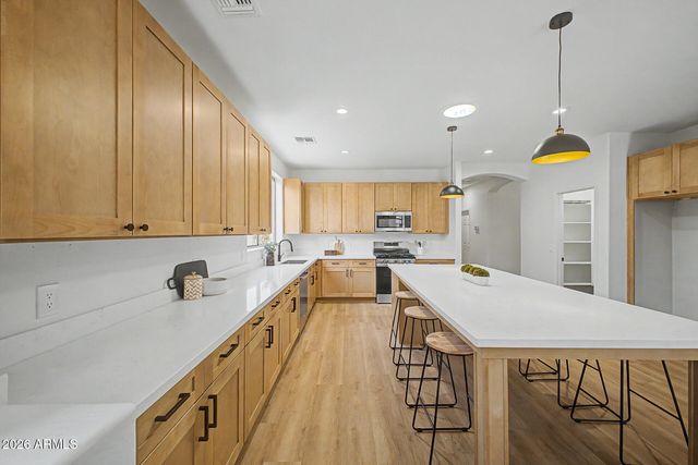 11806 N 142ND Drive, Surprise, AZ 85379