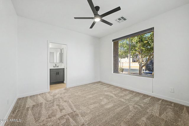 11806 N 142ND Drive, Surprise, AZ 85379