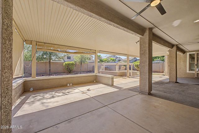 11806 N 142ND Drive, Surprise, AZ 85379