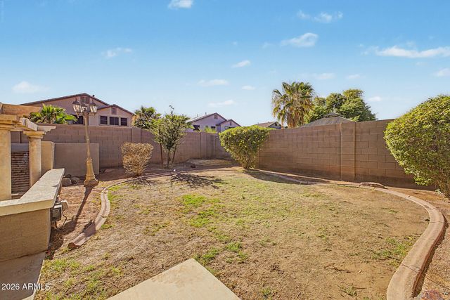 11806 N 142ND Drive, Surprise, AZ 85379