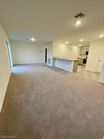 206 NW 13th TER, Cape Coral, FL 33993