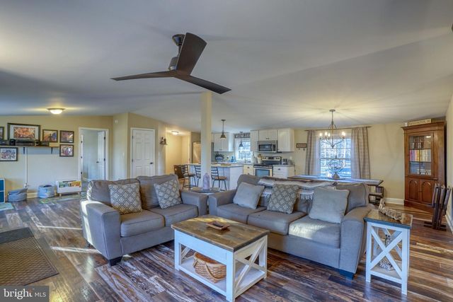 395 SANDBOX RD, Harrington, DE 19952