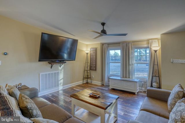 395 SANDBOX RD, Harrington, DE 19952