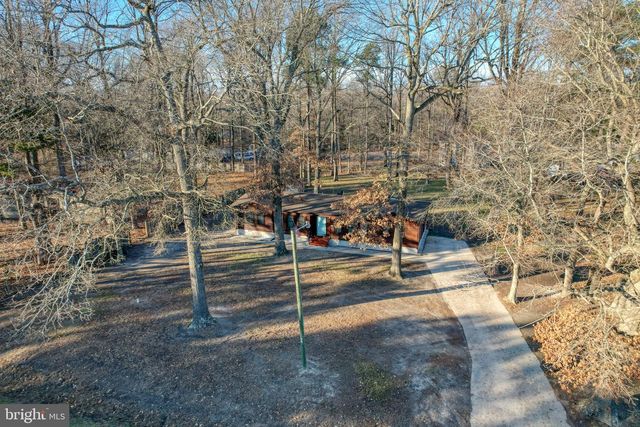 395 SANDBOX RD, Harrington, DE 19952