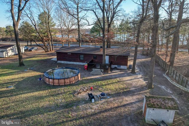 395 SANDBOX RD, Harrington, DE 19952