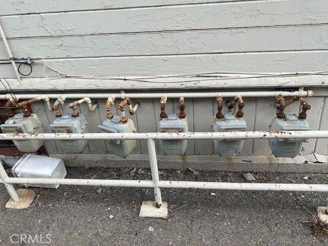 1850 W 11th, Los Angeles, CA 90006