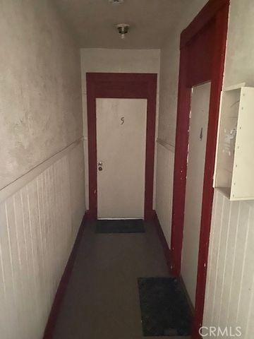 1850 W 11th, Los Angeles, CA 90006