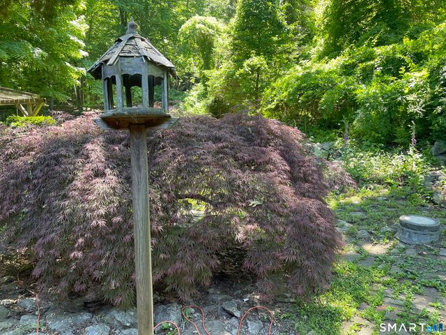 11 Tubbs Spring Drive, Weston, CT 06883