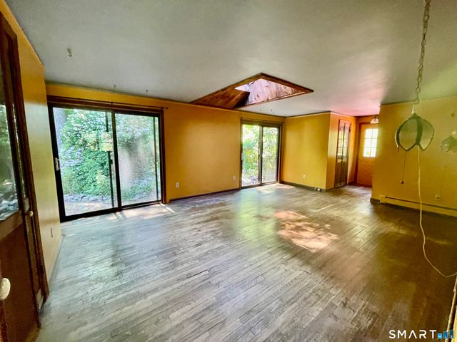 11 Tubbs Spring Drive, Weston, CT 06883