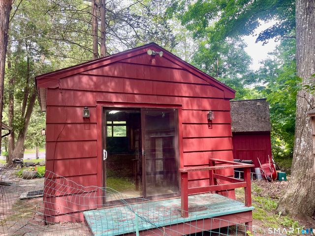 11 Tubbs Spring Drive, Weston, CT 06883