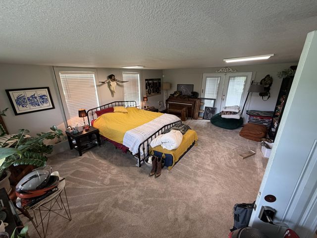608 E Garden Farm Road, Rossville, GA 30741