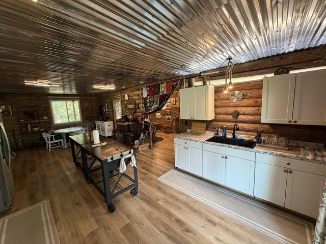 608 E Garden Farm Road, Rossville, GA 30741