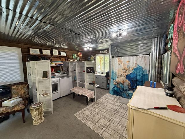 608 E Garden Farm Road, Rossville, GA 30741