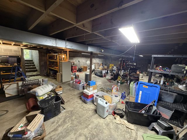 608 E Garden Farm Road, Rossville, GA 30741
