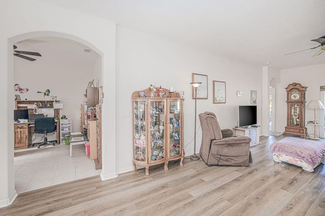 2860 SUNCOAST LAKES, Punta Gorda, FL 33980