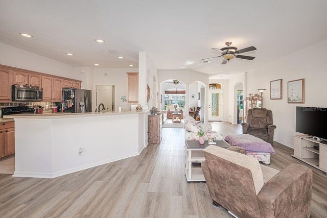 2860 SUNCOAST LAKES, Punta Gorda, FL 33980