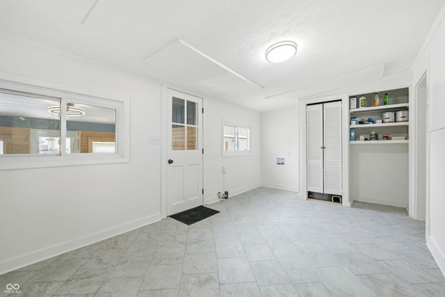 1222 S H Street, Elwood, IN 46036