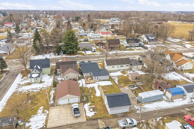 1222 S H Street, Elwood, IN 46036