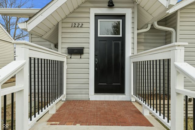 1222 S H Street, Elwood, IN 46036