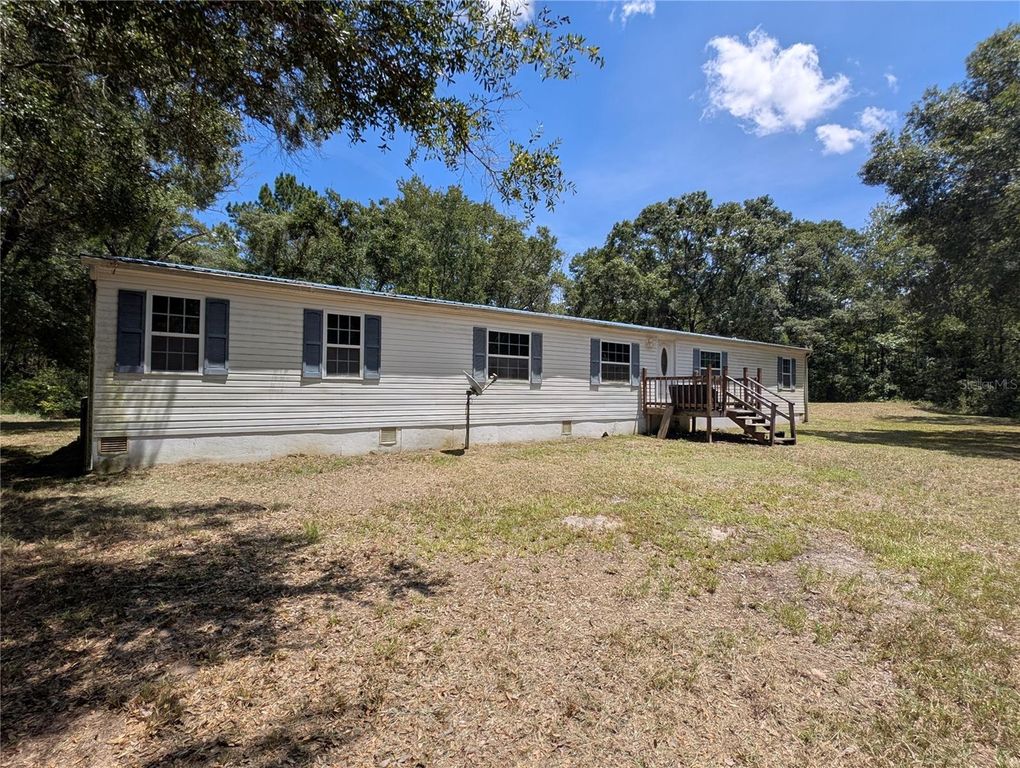 9860 NIKOLICH AVENUE, Hastings, FL 32145