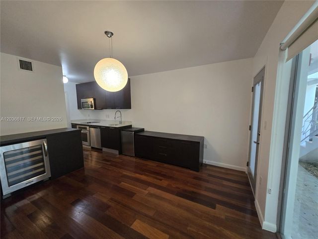 1560 Pennsylvania Ave 216, Miami Beach, FL 33139