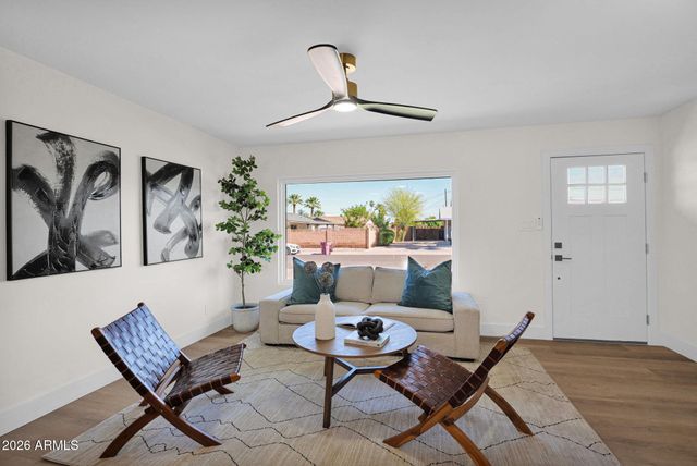 8713 E HUBBELL Street, Scottsdale, AZ 85257