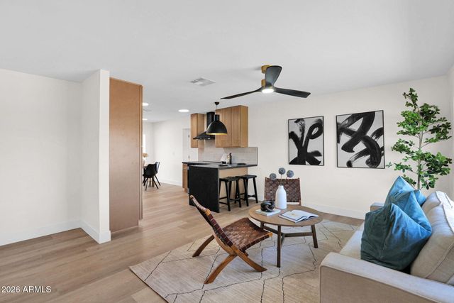 8713 E HUBBELL Street, Scottsdale, AZ 85257