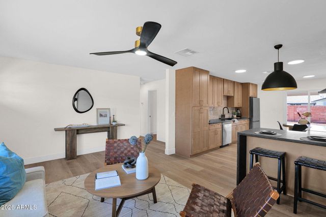 8713 E HUBBELL Street, Scottsdale, AZ 85257