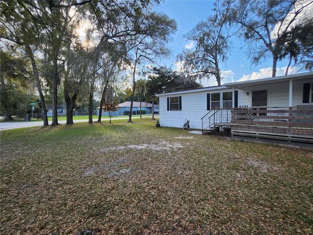 6091 SE 114TH STREET ROAD, Belleview, FL 34420