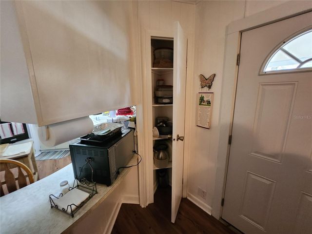 6091 SE 114TH STREET ROAD, Belleview, FL 34420