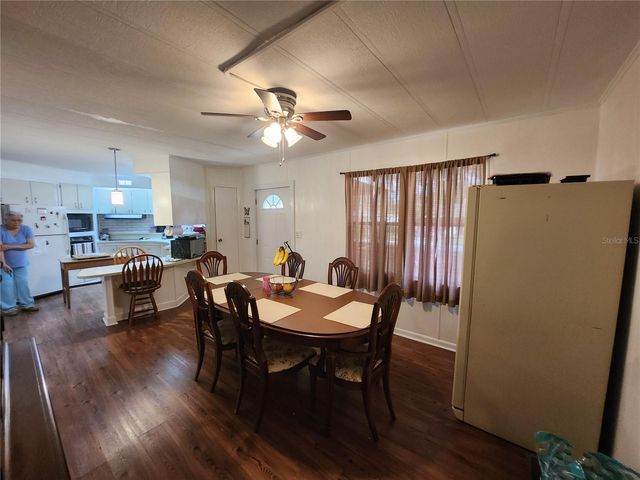 6091 SE 114TH STREET ROAD, Belleview, FL 34420