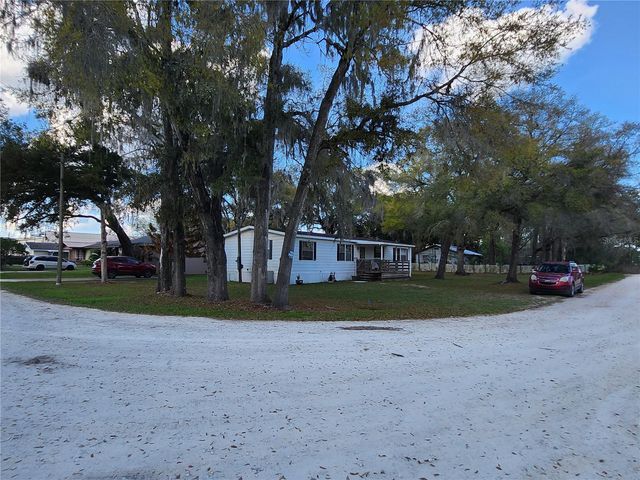 6091 SE 114TH STREET ROAD, Belleview, FL 34420
