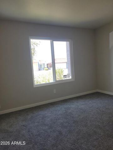 531 W OXFORD Drive, Tempe, AZ 85283