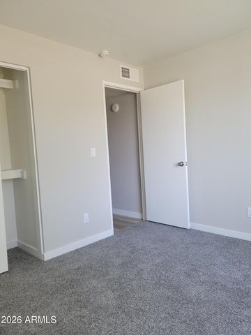 531 W OXFORD Drive, Tempe, AZ 85283