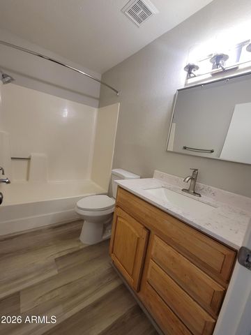 531 W OXFORD Drive, Tempe, AZ 85283