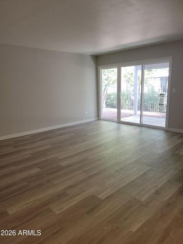 531 W OXFORD Drive, Tempe, AZ 85283