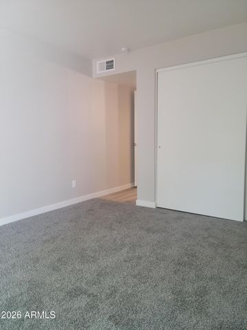 531 W OXFORD Drive, Tempe, AZ 85283