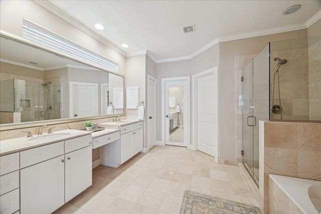 38 Riva Row, The Woodlands, TX 77380