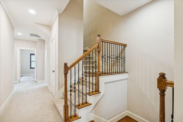 38 Riva Row, The Woodlands, TX 77380