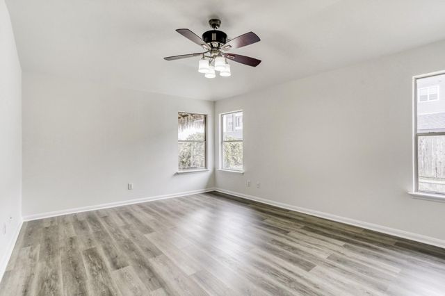 16919 Canyon Springs Lane, Friendswood, TX 77546